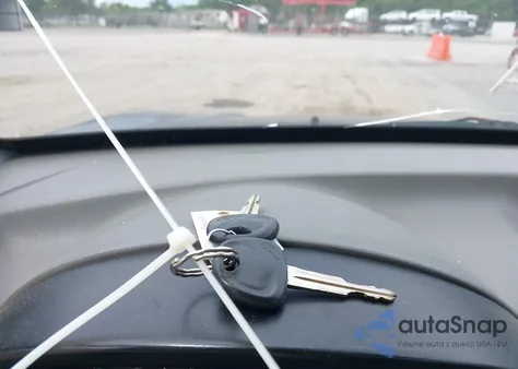 2006 Hyundai Tucson Gls/Limited from USA, damaged, VIN KM8JN72D06U273676